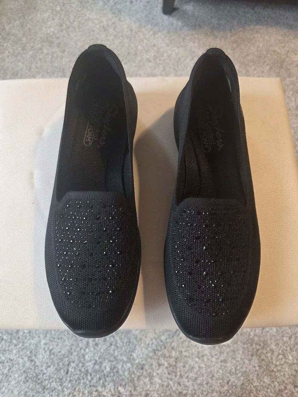 Skechers Women's Black Slip-On Knit Loafers with Sparkle Accents Size 9.5
